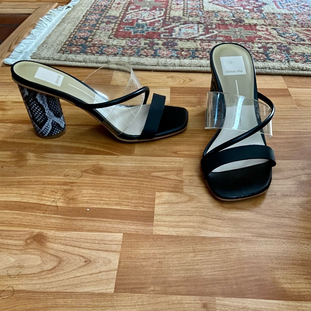 Dolce vita black sandals with snakeskin heel size 7